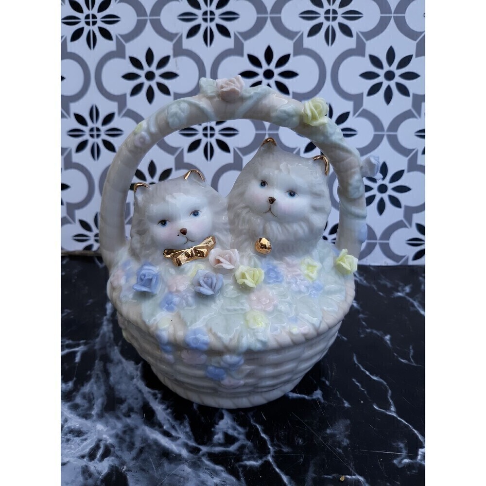 Basket of kitties gold trim